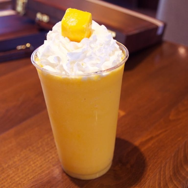 Mango Smoothie Delight